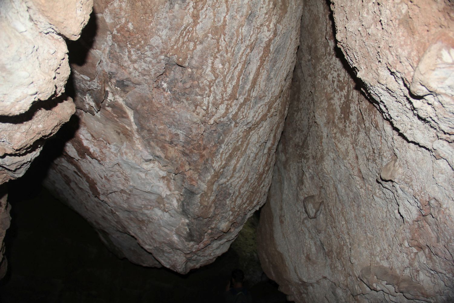 Bear Gulch Cave Trail 